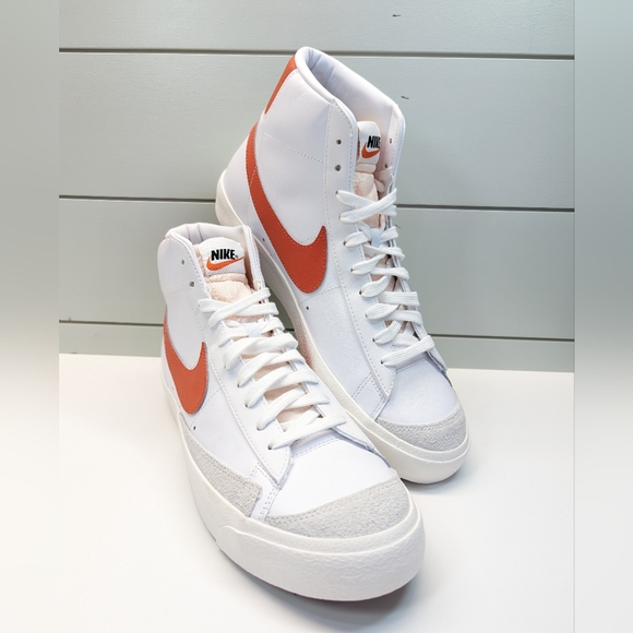 Nike Blazer Mid '77 White Orange Fashion Casual Hi Top Sneakers